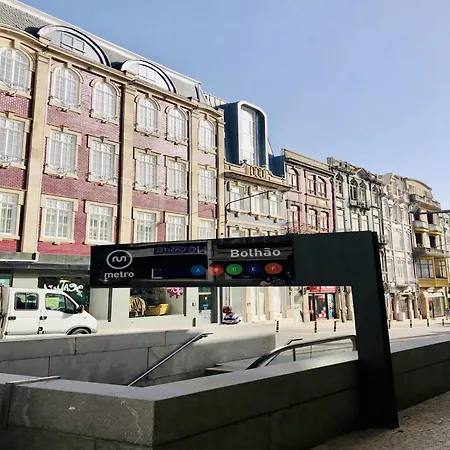 Convenient In The Heart Of Apartment